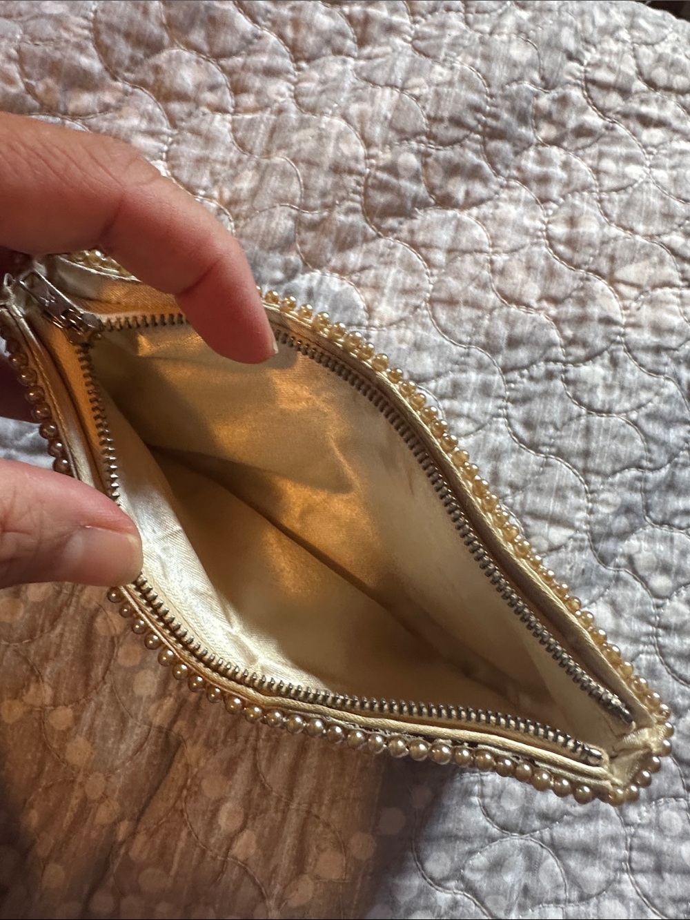 Vintage Beaded Pearl-Trim Evening Clutch in Champagne - Picture 2 of 3